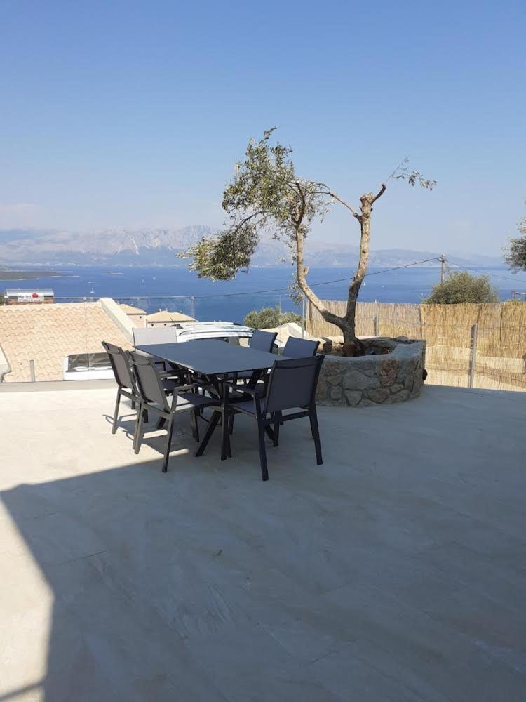 Ionian Stone Luxury Villa Никиана Екстериор снимка