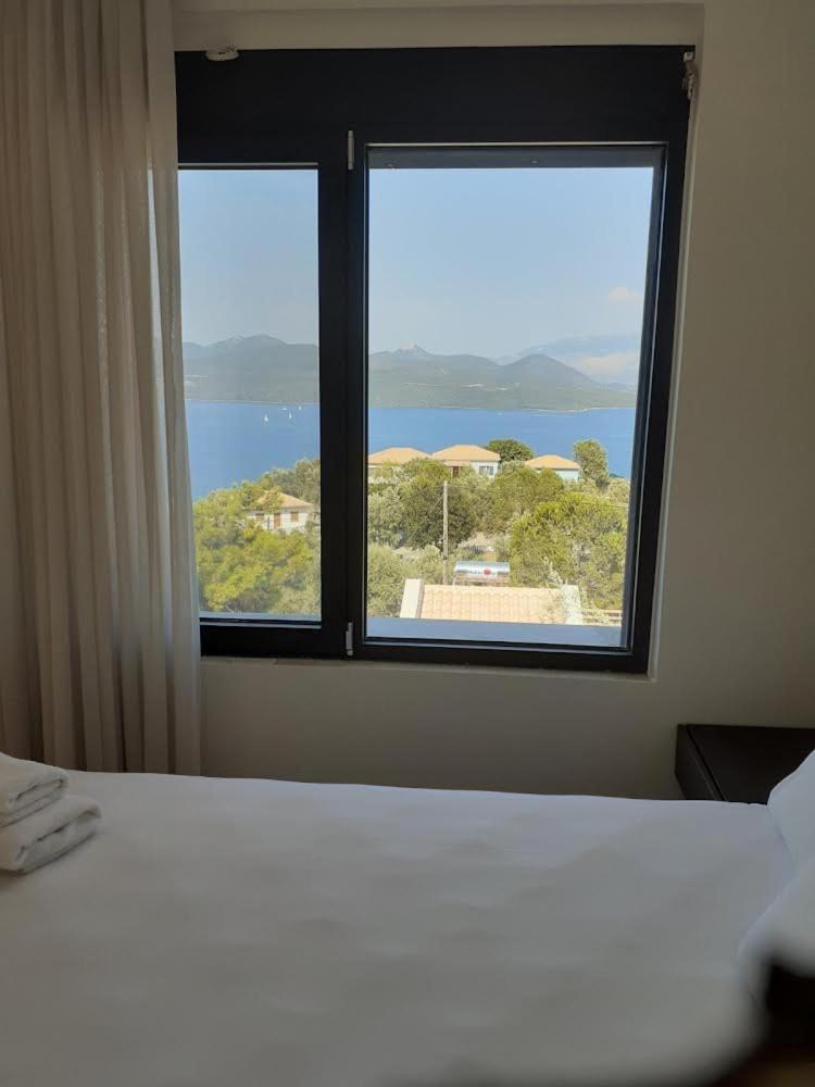 Ionian Stone Luxury Villa Никиана Екстериор снимка