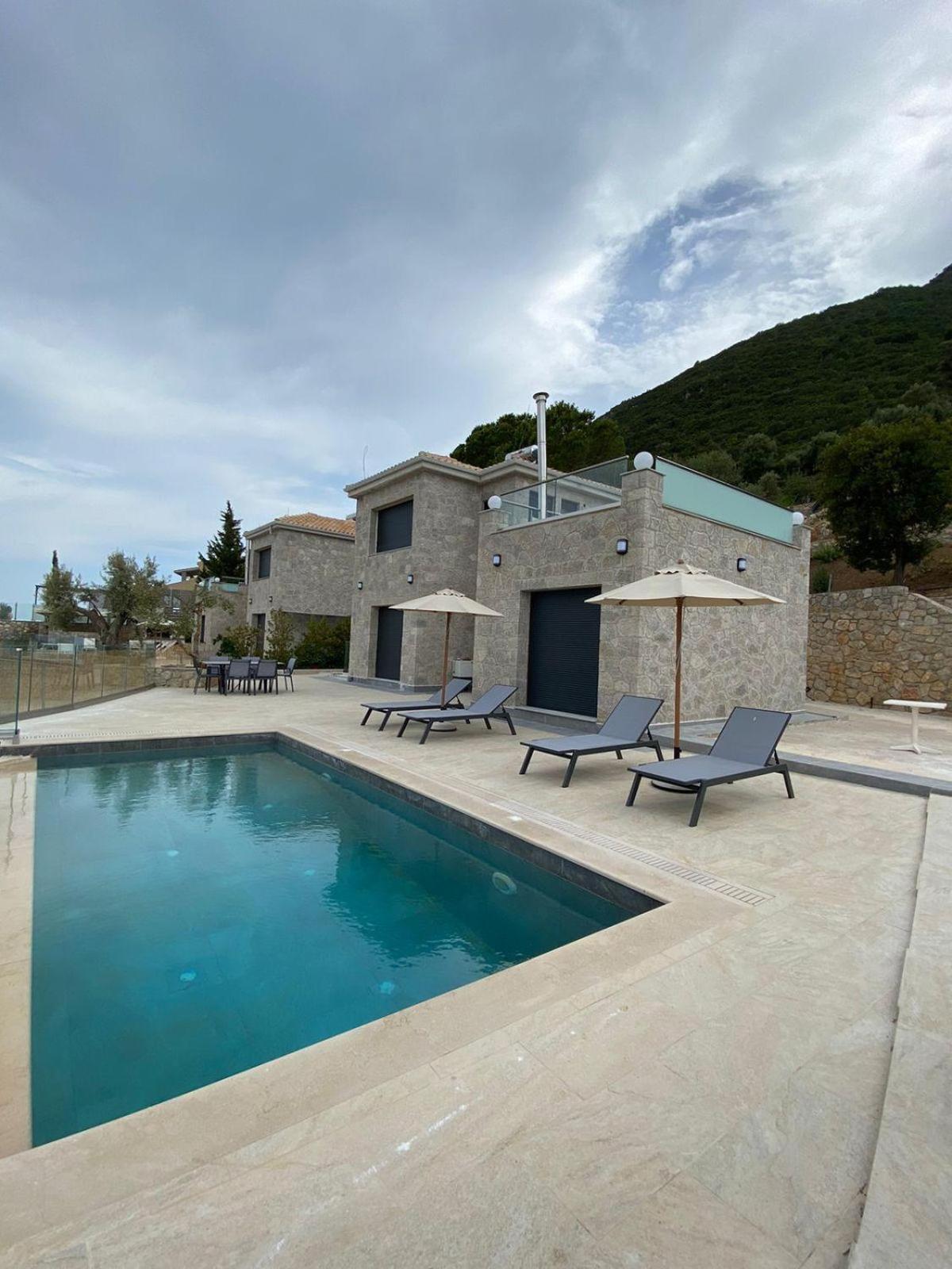 Ionian Stone Luxury Villa Никиана Екстериор снимка